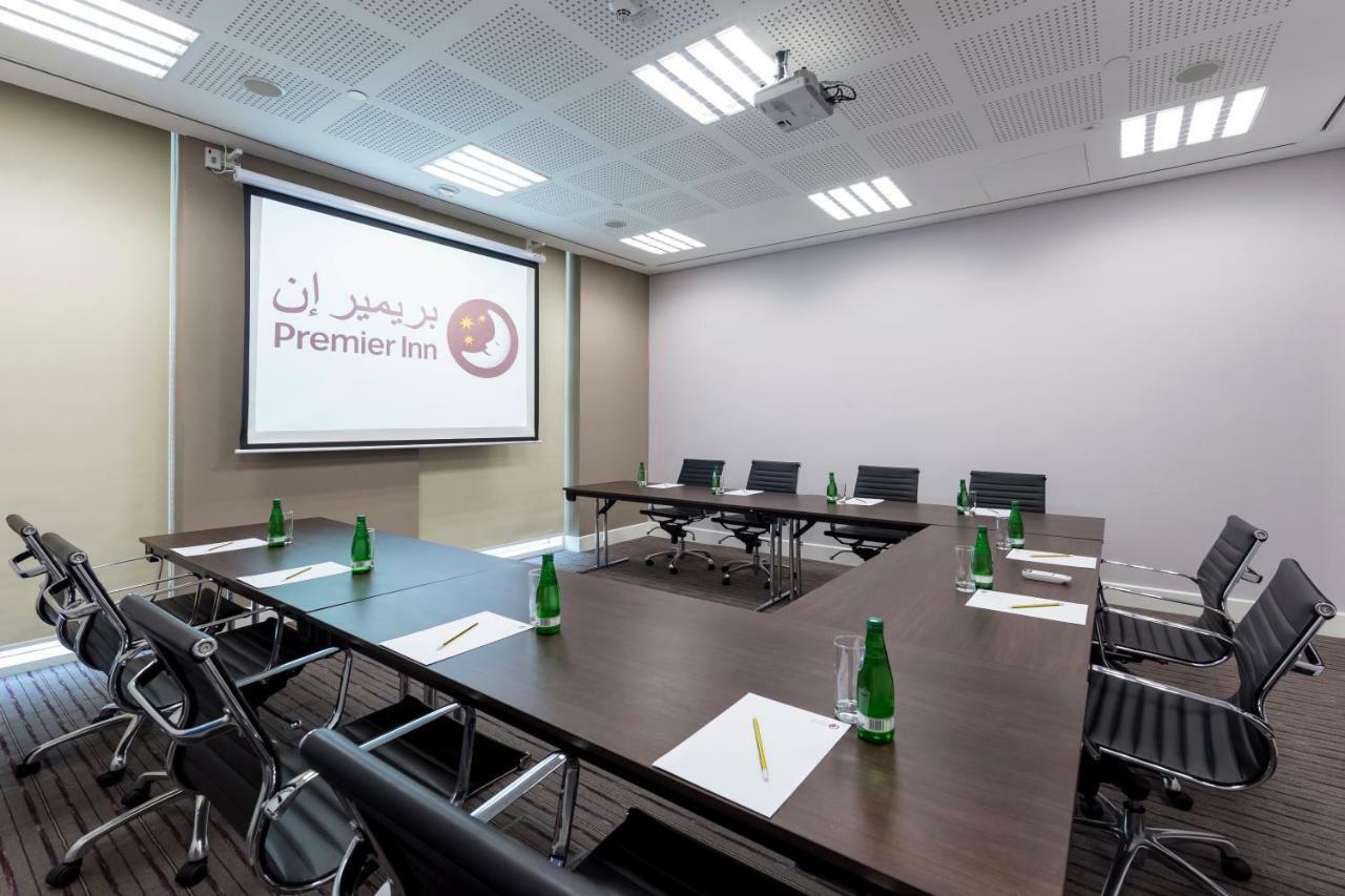 Premier Inn Doha Education City Umm al Qubur Esterno foto
