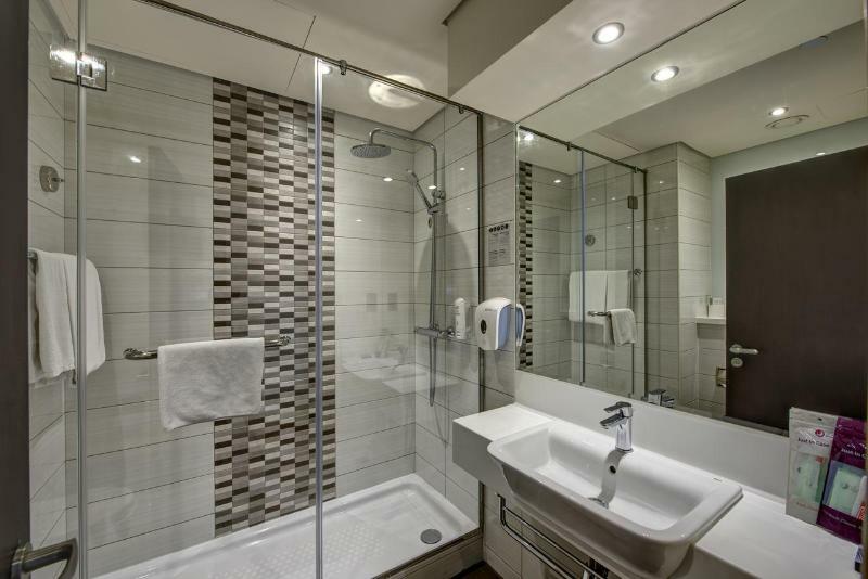 Premier Inn Doha Education City Umm al Qubur Esterno foto